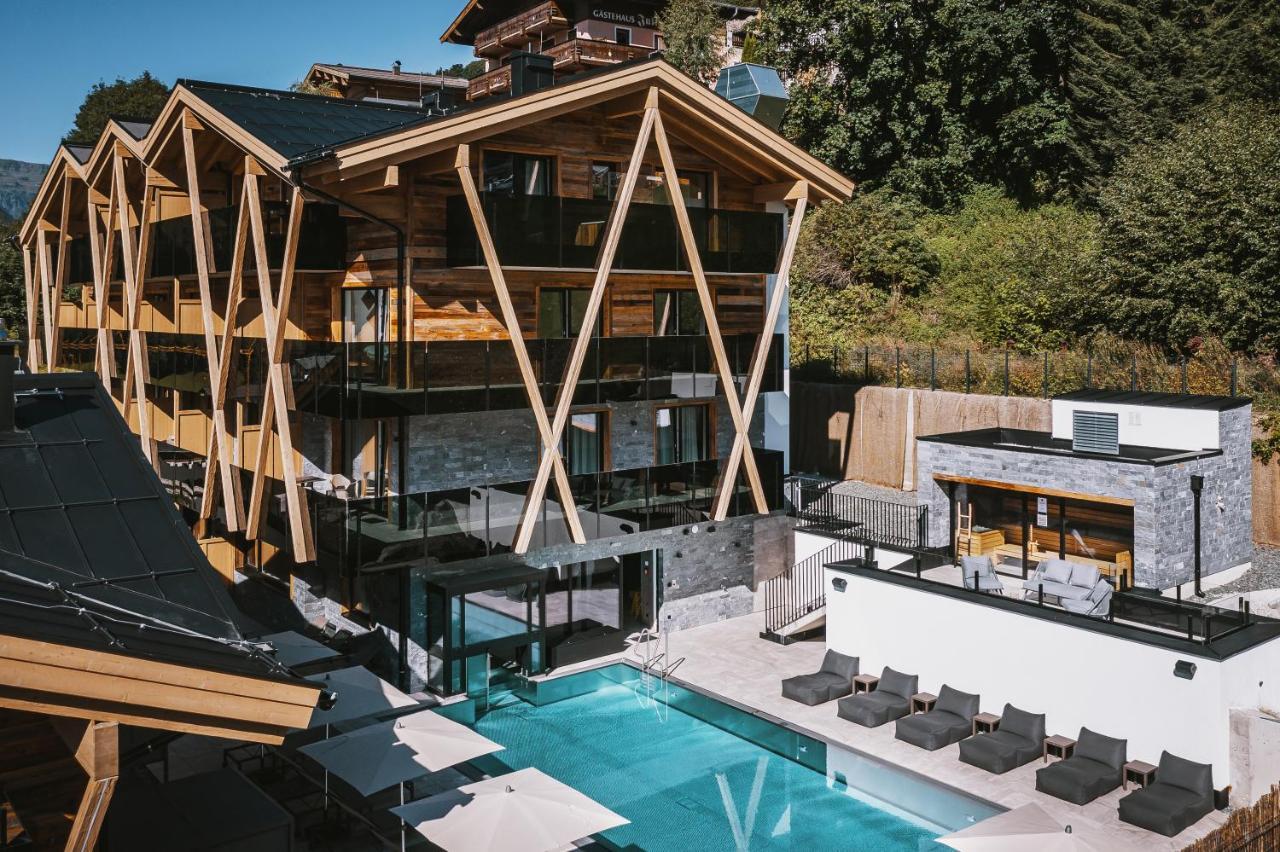 Glemm By Avenida Superior Hotel & Residences Saalbach-Hinterglemm Exterior foto