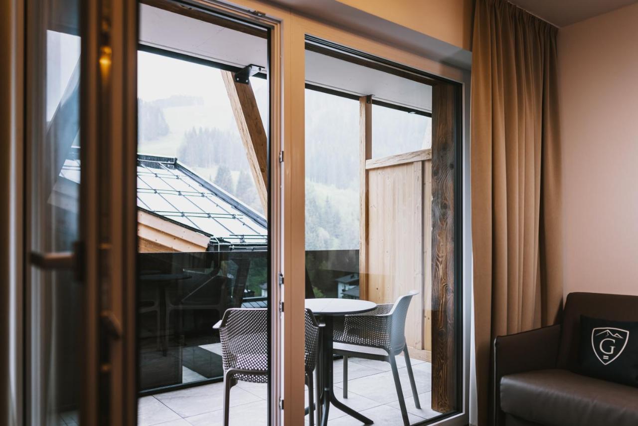 Glemm By Avenida Superior Hotel & Residences Saalbach-Hinterglemm Exterior foto
